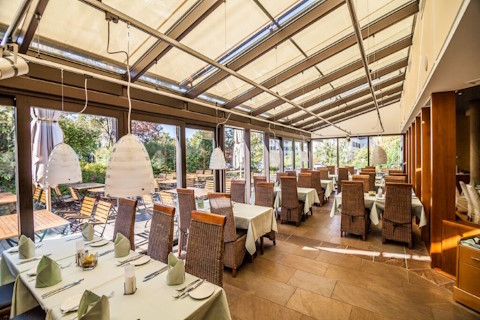 Hotel Bredeney - stilvolle R&auml;umlichkeiten & Terrasse, Hochzeitslocations Essen, Kontaktbild